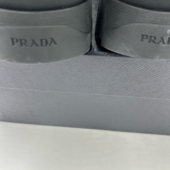 Men\'s Prada Brixxen  leather Chelsea boots size 10 made in Italy main image 5